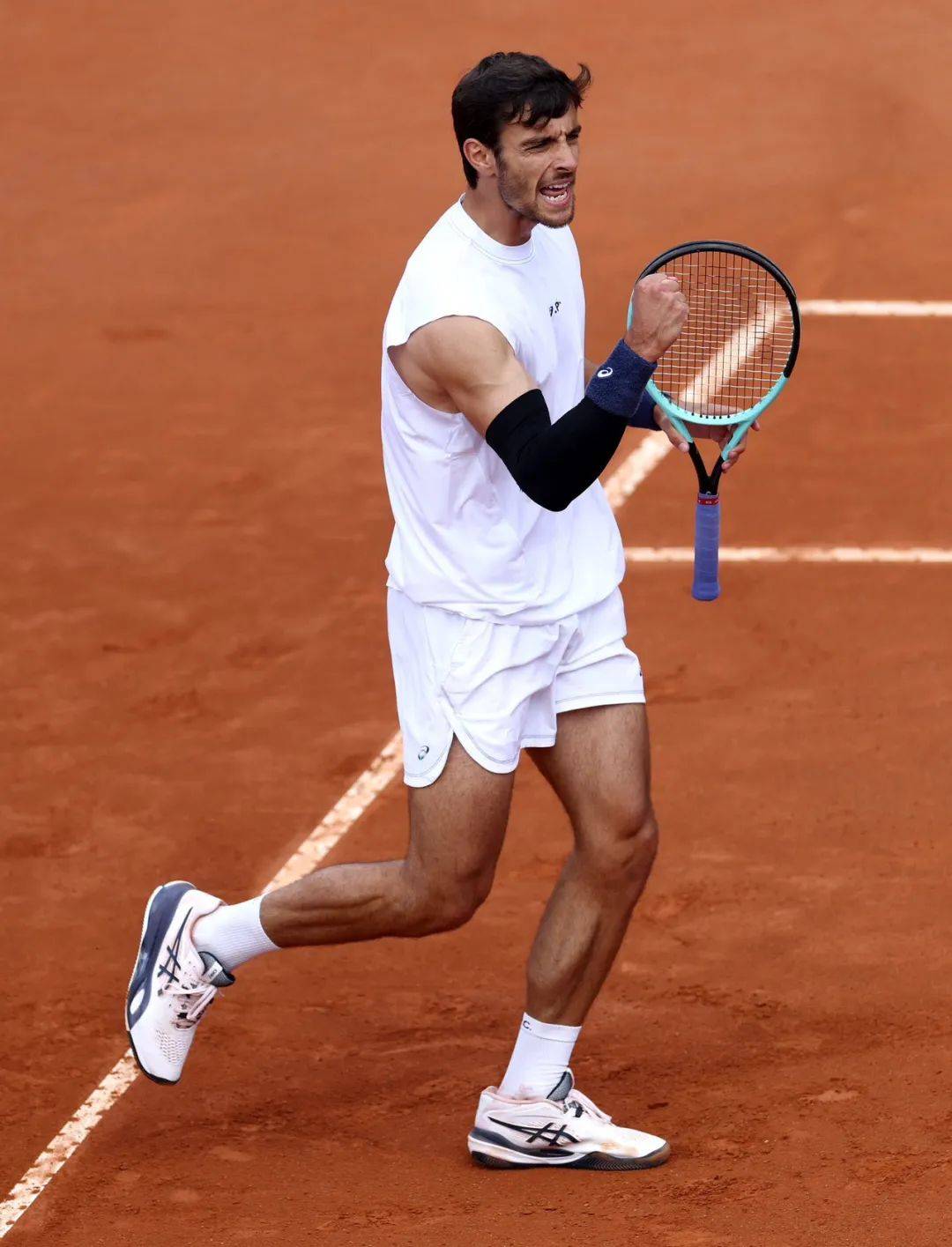 米兰锋线的 米兰锋线的