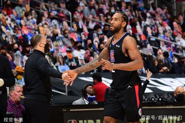 场出现多达 场出现多达