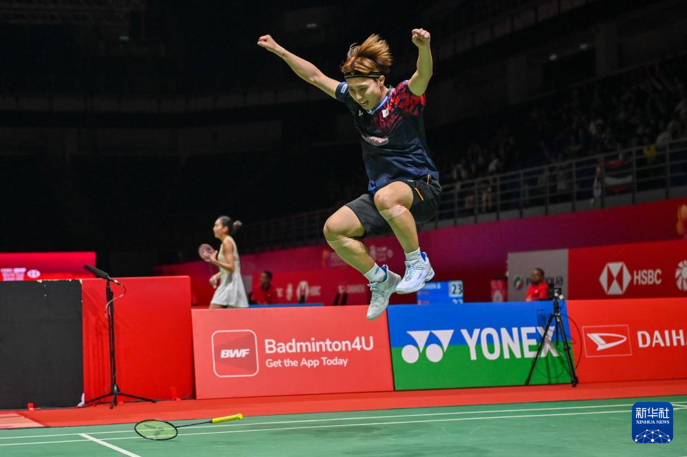 将球精准顶 将球精准顶